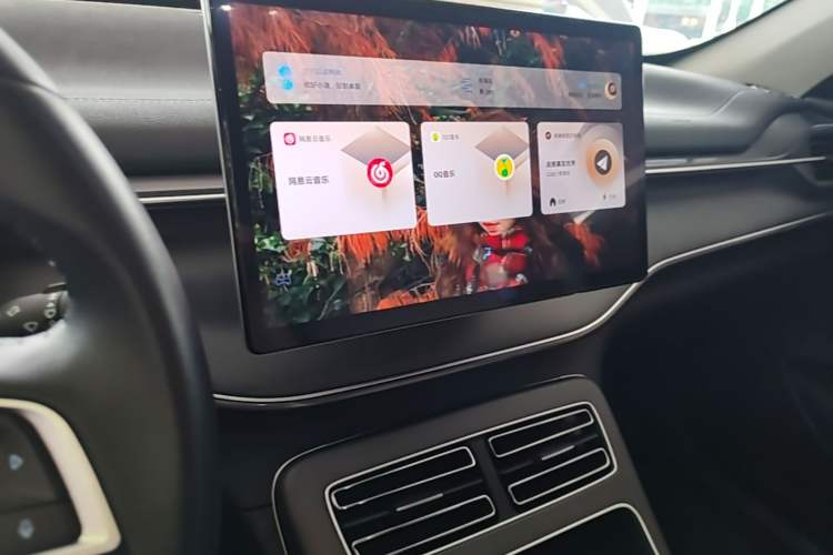 Used BYD Destroyer 05 2024 HONOR Edition DM-i 55KM Luxury Model Audio And AC Panel
