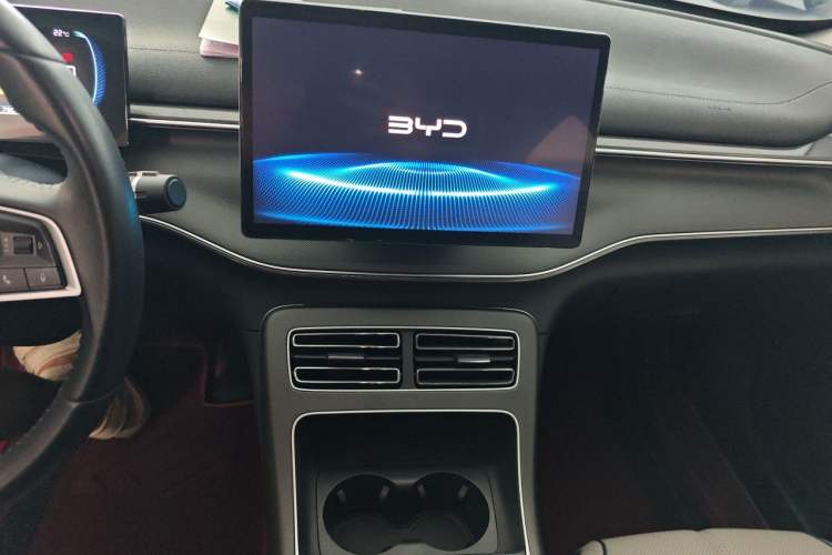 Used BYD Destroyer 05 2024 HONOR Edition DM-i 55KM Luxury Model Audio And AC Panel
