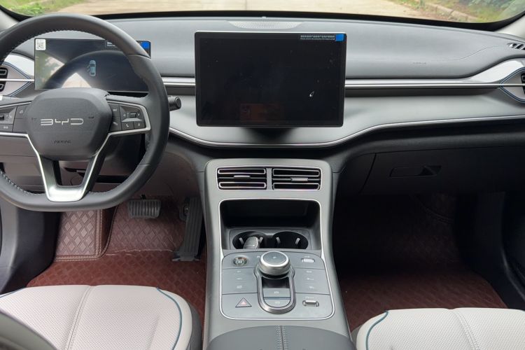 Used BYD Destroyer 05 2024 HONOR Edition DM-i 55KM Luxury Model Audio And AC Panel