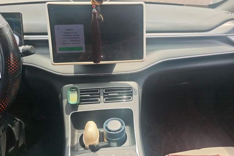 Used BYD Destroyer 05 2024 HONOR Edition DM-i 55KM Luxury Model Audio And AC Panel