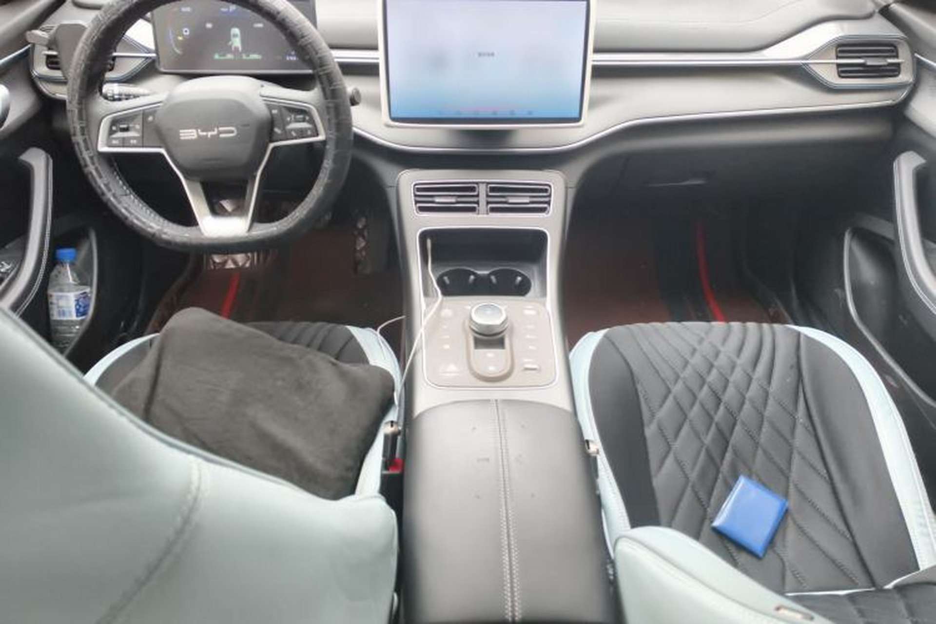 Used BYD Destroyer 05 2024 HONOR Edition DM-i 55KM Luxury Model Center Console