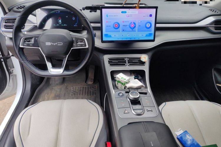 Used BYD Destroyer 05 2024 HONOR Edition DM-i 55KM Luxury Model Center Console