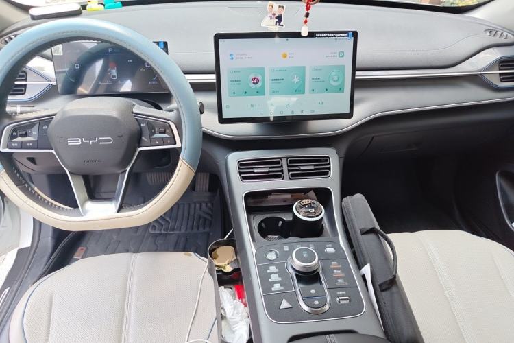 Used BYD Destroyer 05 2024 HONOR Edition DM-i 55KM Luxury Model Center Console