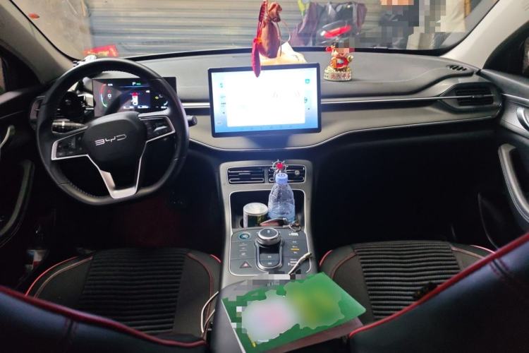 Used BYD Destroyer 05 2024 HONOR Edition DM-i 120KM Prestige Model Center Console