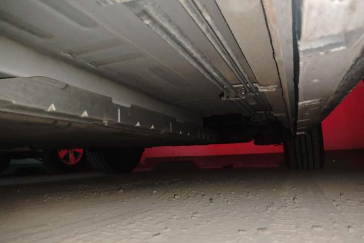 Used BYD Destroyer 05 2024 HONOR Edition DM-i 55KM Luxury Model Chassis Front Left