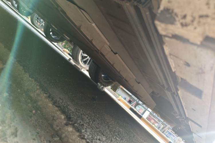 Used BYD Destroyer 05 2024 HONOR Edition DM-i 55KM Luxury Model Chassis Front Left