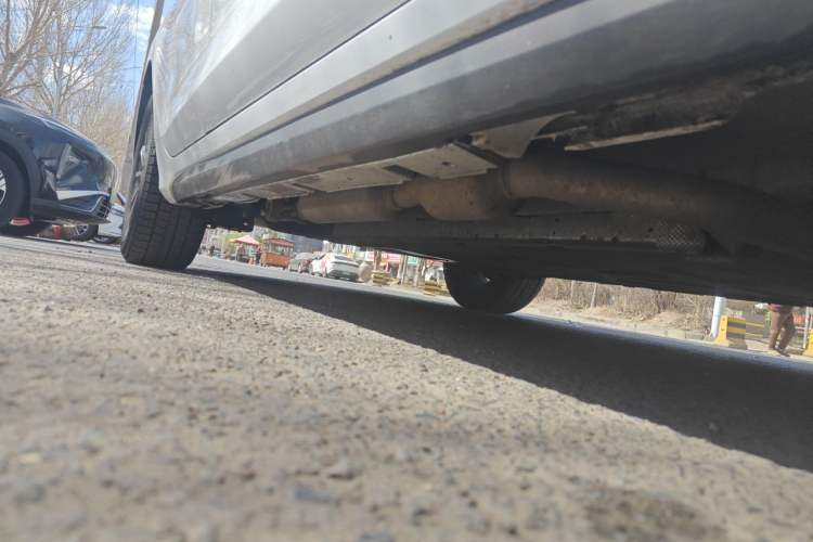 Used BYD Destroyer 05 2024 HONOR Edition DM-i 55KM Luxury Model Chassis Front Right