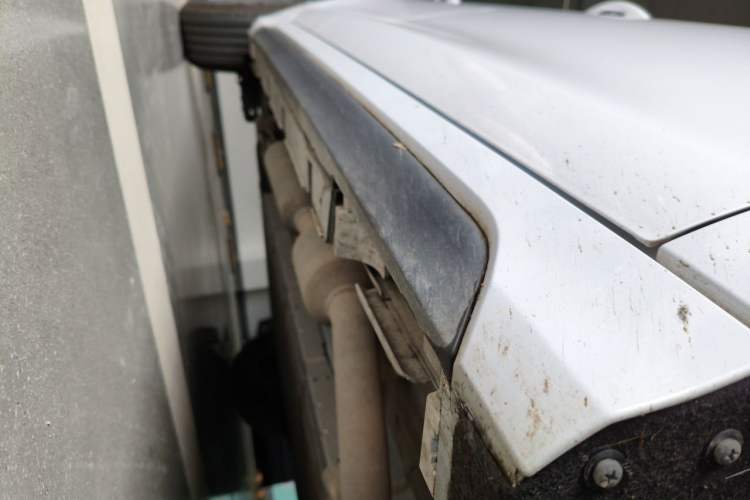 Used BYD Destroyer 05 2024 HONOR Edition DM-i 55KM Luxury Model Chassis Front Right