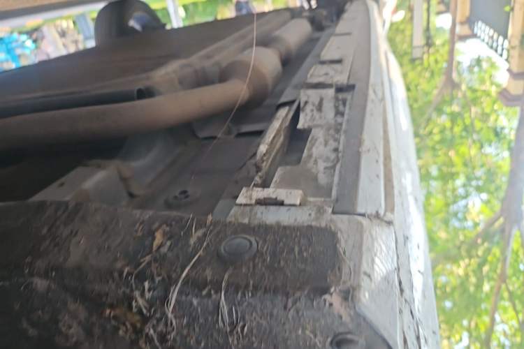 Used BYD Destroyer 05 2024 Honor Edition DM-i 120KM Luxury Model Chassis Front Right