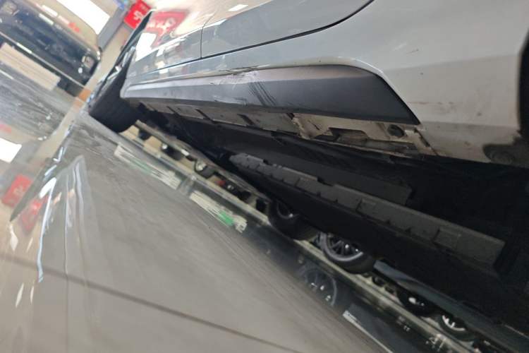 Used BYD Destroyer 05 2024 HONOR Edition DM-i 55KM Luxury Model Chassis Rear Left