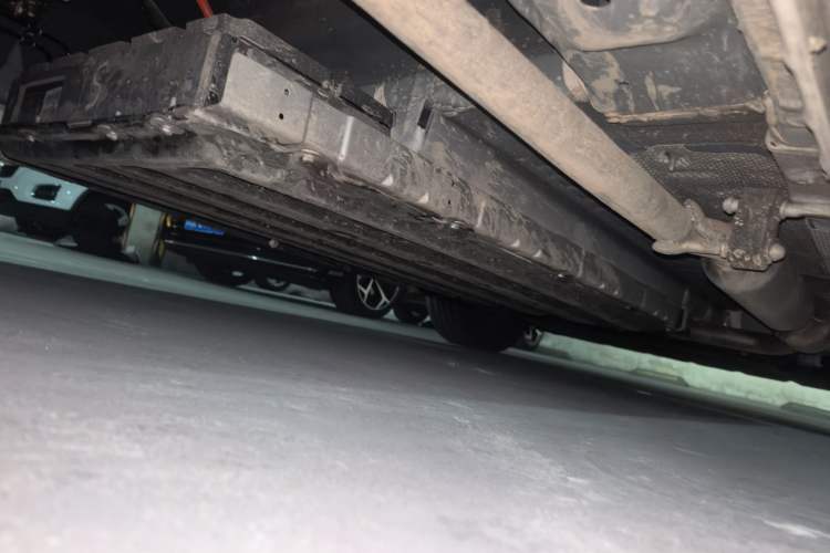Used BYD Destroyer 05 2024 HONOR Edition DM-i 55KM Luxury Model Chassis Rear Right