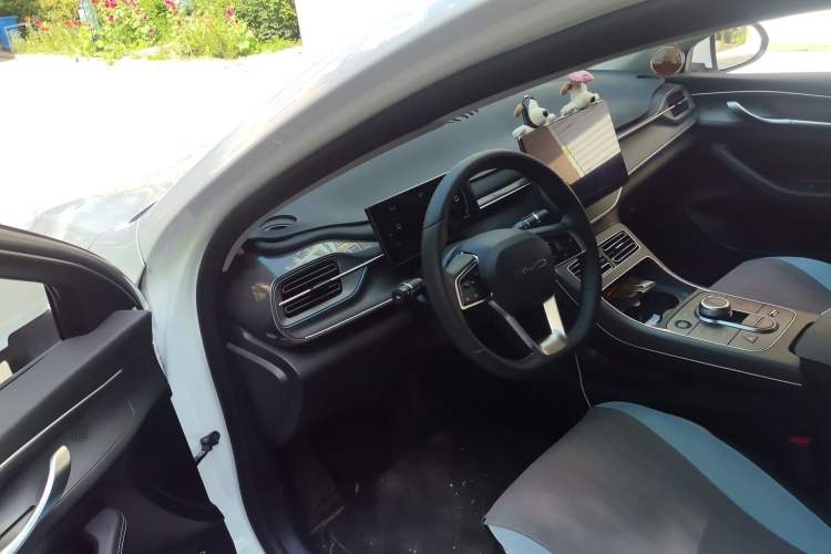 Used BYD Destroyer 05 2024 HONOR Edition DM-i 55KM Luxury Model Driver Seat