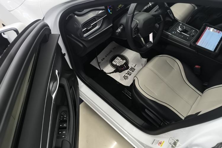 Used BYD Destroyer 05 2024 Honor Edition DM-i 120KM Luxury Model Driver Seat