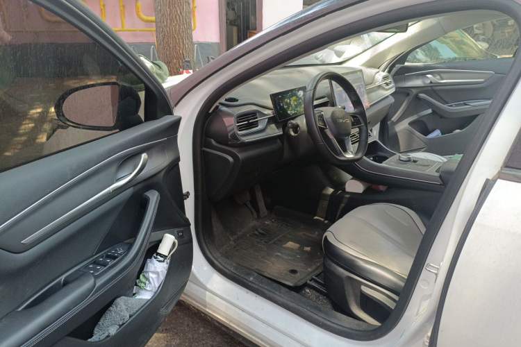 Used BYD Destroyer 05 2024 Honor Edition DM-i 120KM Luxury Model Driver Seat