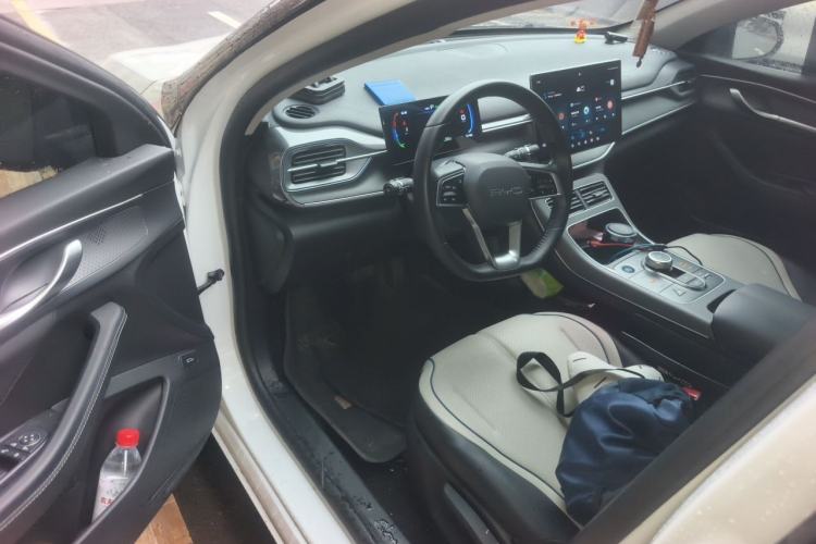Used BYD Destroyer 05 2024 HONOR Edition DM-i 55KM Luxury Model Driver Seat