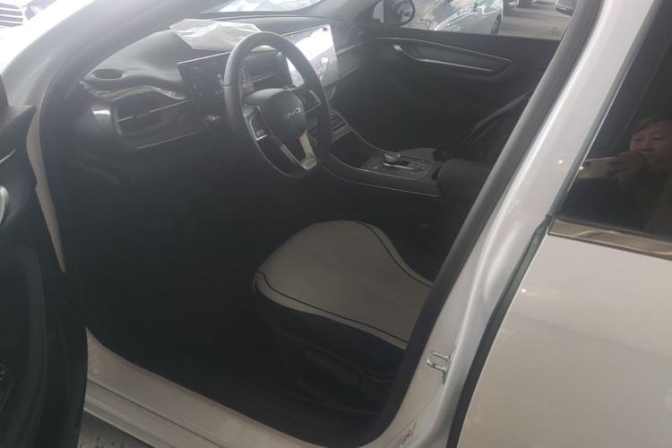 Used BYD Destroyer 05 2024 HONOR Edition DM-i 55KM Luxury Model Driver Seat