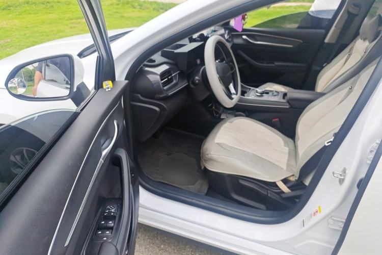 Used BYD Destroyer 05 2024 HONOR Edition DM-i 55KM Luxury Model Driver Seat