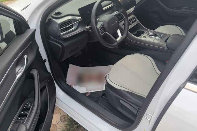 Used BYD Destroyer 05 2024 HONOR Edition DM-i 55KM Luxury Model Driver Seat