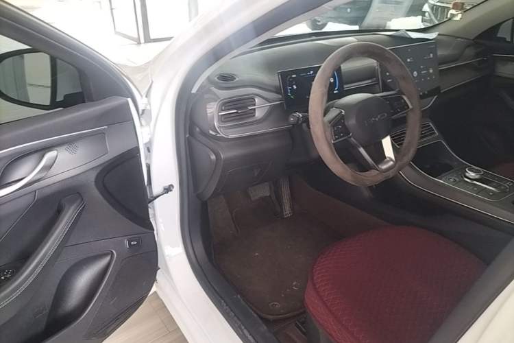 Used BYD Destroyer 05 2024 HONOR Edition DM-i 55KM Luxury Model Driver Seat