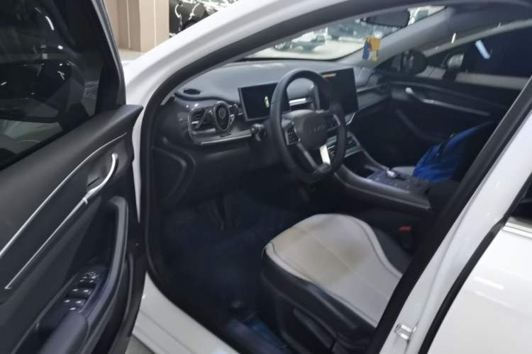 Used BYD Destroyer 05 2024 HONOR Edition DM-i 55KM Luxury Model Driver Seat