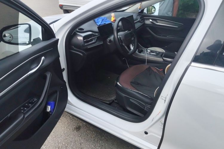 Used BYD Destroyer 05 2024 HONOR Edition DM-i 55KM Luxury Model Driver Seat