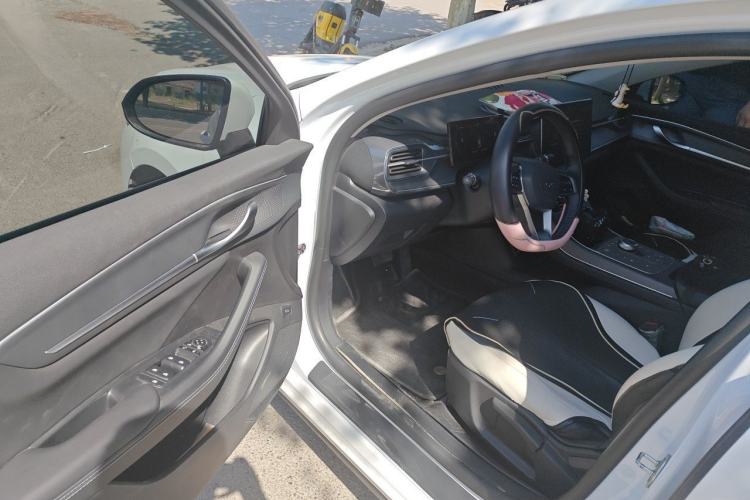 Used BYD Destroyer 05 2024 HONOR Edition DM-i 55KM Luxury Model Driver Seat