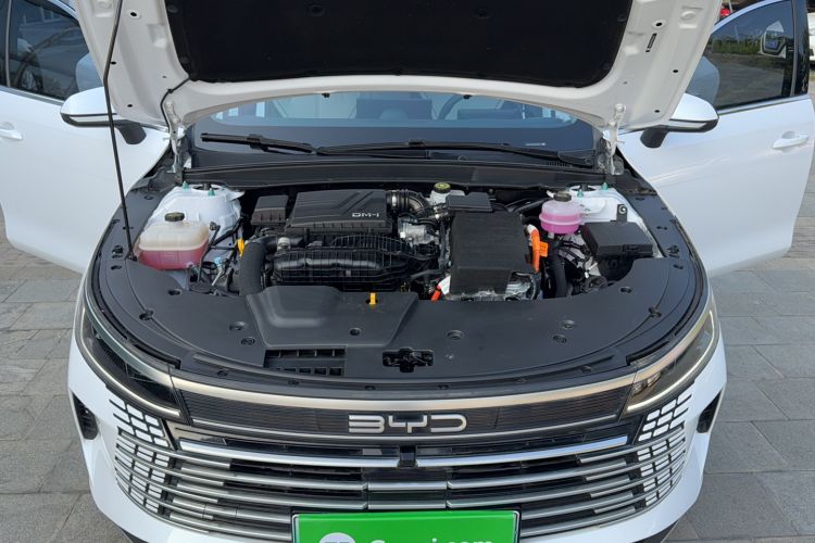 Used BYD Destroyer 05 2024 HONOR Edition DM-i 55KM Luxury Model Engine Bay