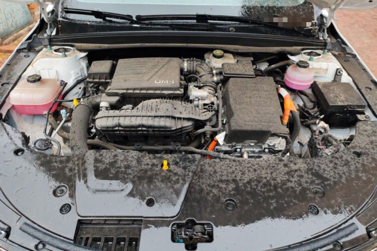 Used BYD Destroyer 05 2024 HONOR Edition DM-i 55KM Luxury Model Engine Bay