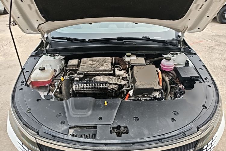Used BYD Destroyer 05 2024 HONOR Edition DM-i 55KM Luxury Model Engine Bay