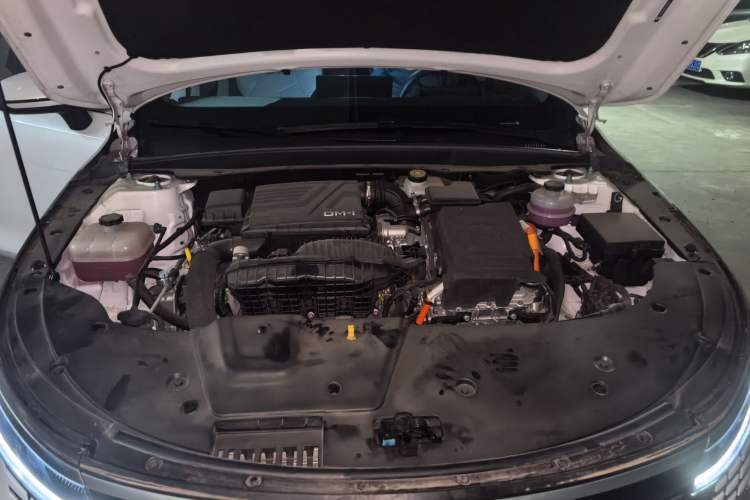 Used BYD Destroyer 05 2024 HONOR Edition DM-i 55KM Luxury Model Engine Bay