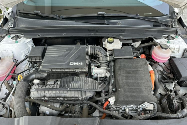 Used BYD Destroyer 05 2024 Honor Edition DM-i 120KM Luxury Model Engine Bay
