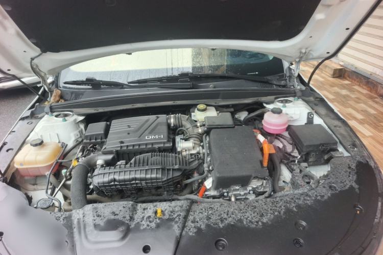 Used BYD Destroyer 05 2024 HONOR Edition DM-i 55KM Luxury Model Engine Bay