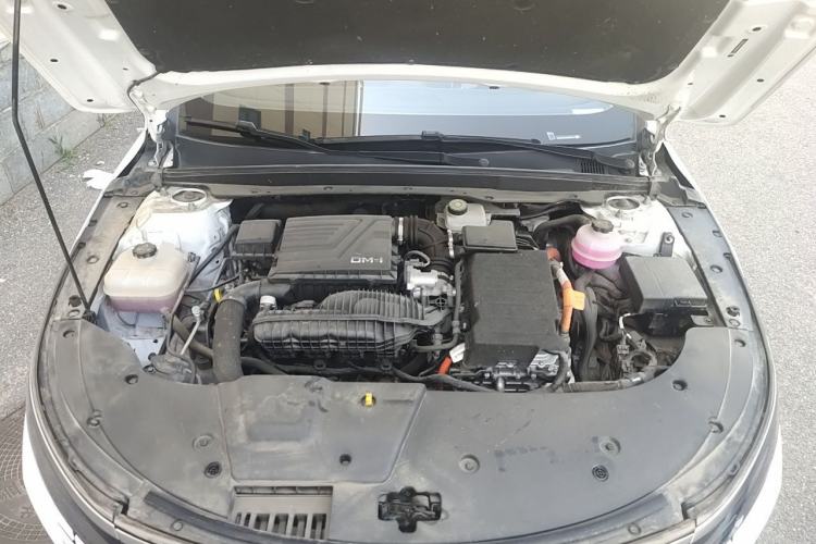 Used BYD Destroyer 05 2024 HONOR Edition DM-i 55KM Luxury Model Engine Bay