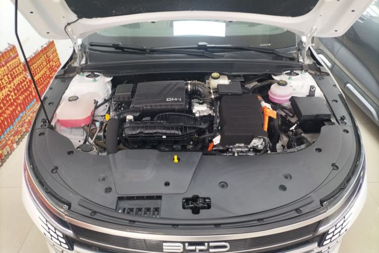 Used BYD Destroyer 05 2024 HONOR Edition DM-i 55KM Luxury Model Engine Bay