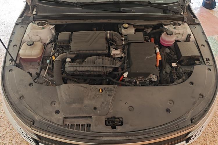 Used BYD Destroyer 05 2024 HONOR Edition DM-i 55KM Luxury Model Engine Bay
