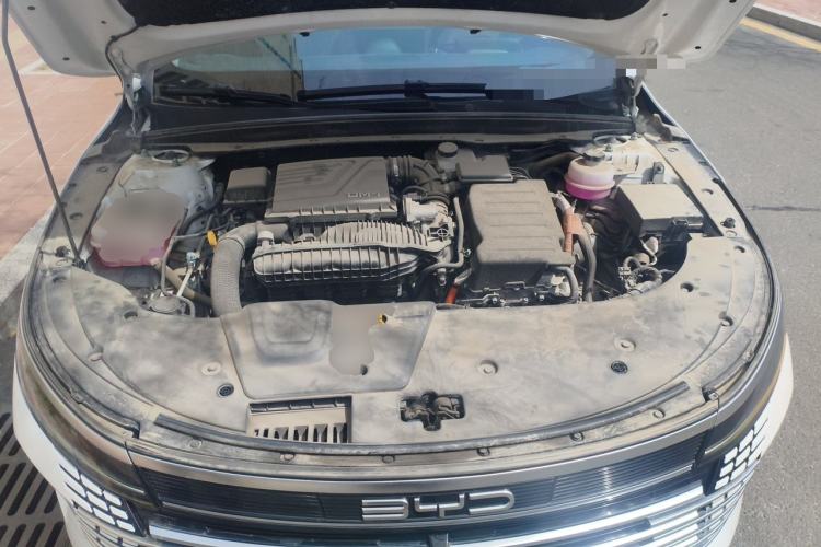 Used BYD Destroyer 05 2024 Honor Edition DM-i 120KM Luxury Model Engine Bay