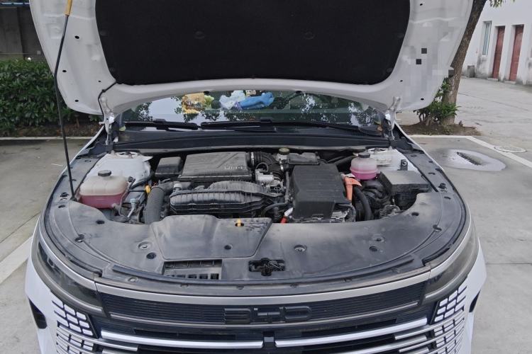 Used BYD Destroyer 05 2024 HONOR Edition DM-i 55KM Luxury Model Engine Bay