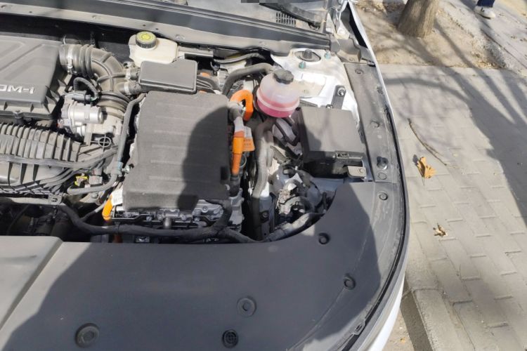 Used BYD Destroyer 05 2024 HONOR Edition DM-i 55KM Luxury Model Engine Bay Left