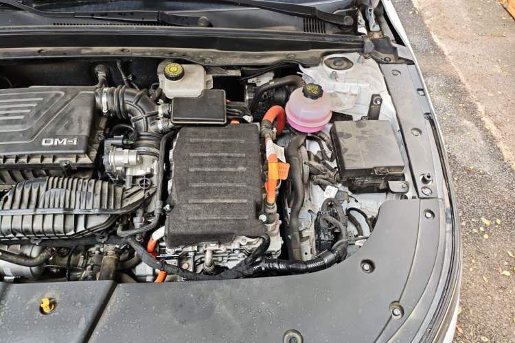 Used BYD Destroyer 05 2024 HONOR Edition DM-i 55KM Luxury Model Engine Bay Left