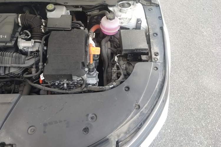 Used BYD Destroyer 05 2024 HONOR Edition DM-i 55KM Luxury Model Engine Bay Left