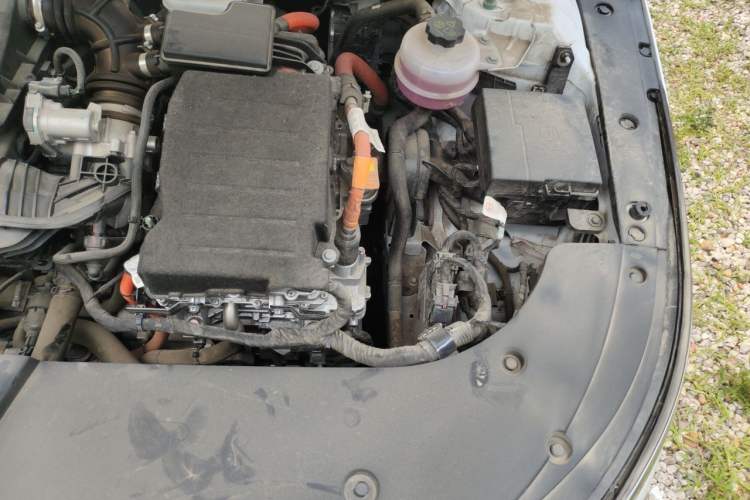 Used BYD Destroyer 05 2024 HONOR Edition DM-i 55KM Luxury Model Engine Bay Left