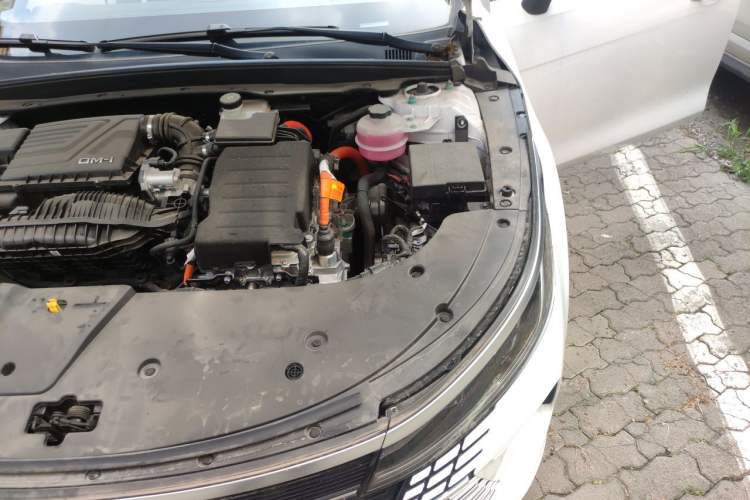 Used BYD Destroyer 05 2024 HONOR Edition DM-i 55KM Luxury Model Engine Bay Left