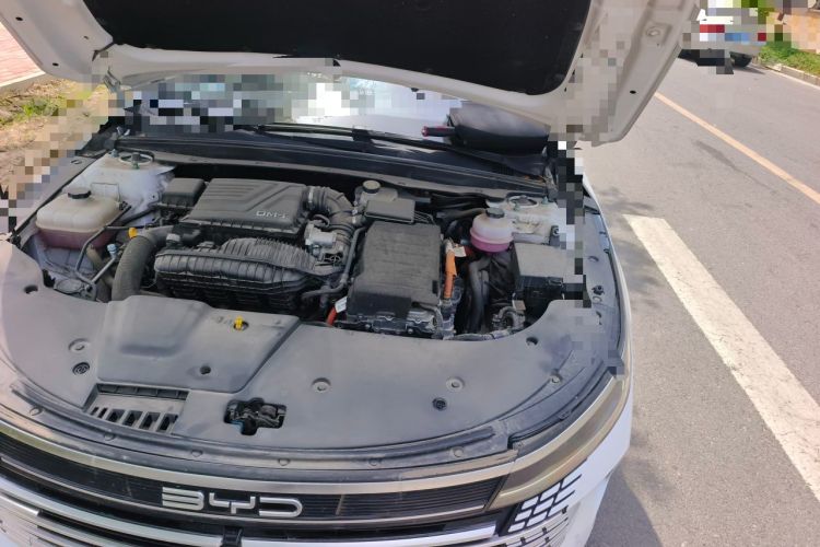 Used BYD Destroyer 05 2024 HONOR Edition DM-i 55KM Luxury Model Engine Bay Left