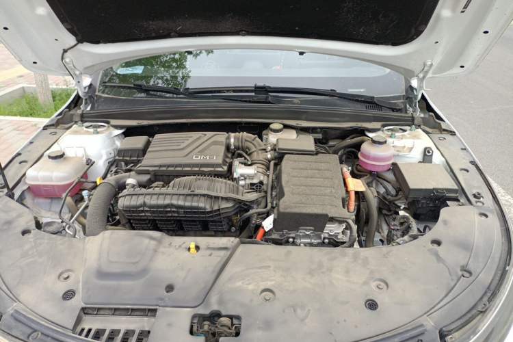 Used BYD Destroyer 05 2024 HONOR Edition DM-i 55KM Luxury Model Engine Bay