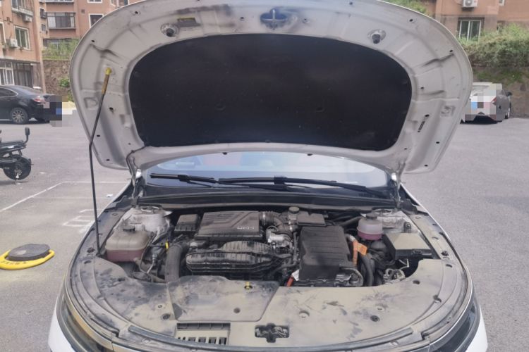 Used BYD Destroyer 05 2024 Honor Edition DM-i 120KM Luxury Model Engine Bay
