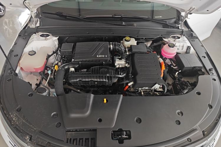 Used BYD Destroyer 05 2024 HONOR Edition DM-i 55KM Luxury Model Engine Bay