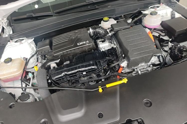 Used BYD Destroyer 05 2024 HONOR Edition DM-i 55KM Luxury Model Engine Bay