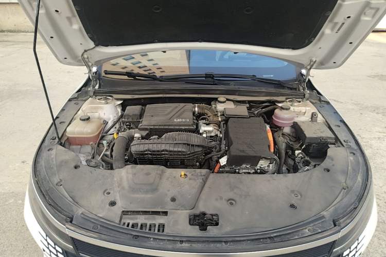 Used BYD Destroyer 05 2024 HONOR Edition DM-i 55KM Luxury Model Engine Bay