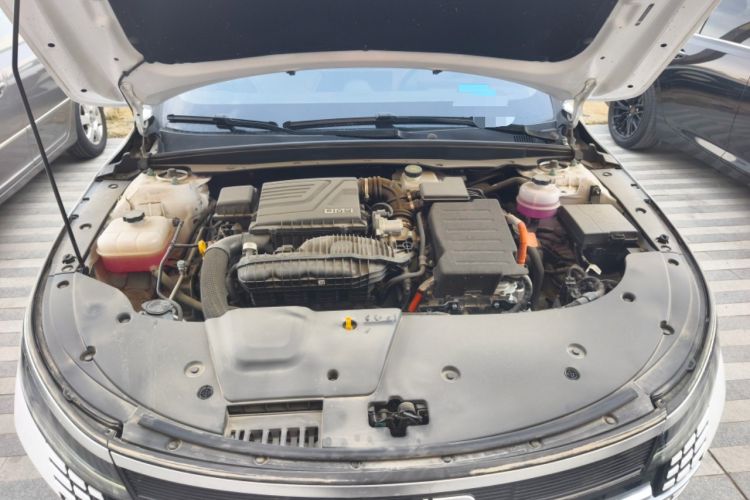 Used BYD Destroyer 05 2024 HONOR Edition DM-i 55KM Luxury Model Engine Bay