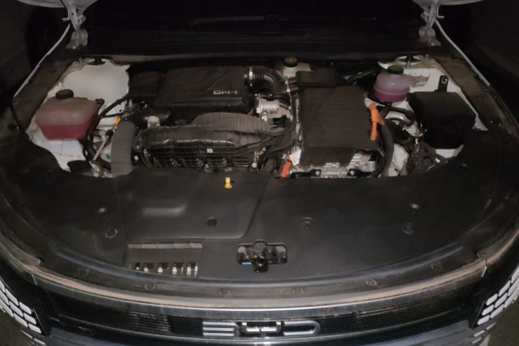 Used BYD Destroyer 05 2024 HONOR Edition DM-i 55KM Luxury Model Engine Bay